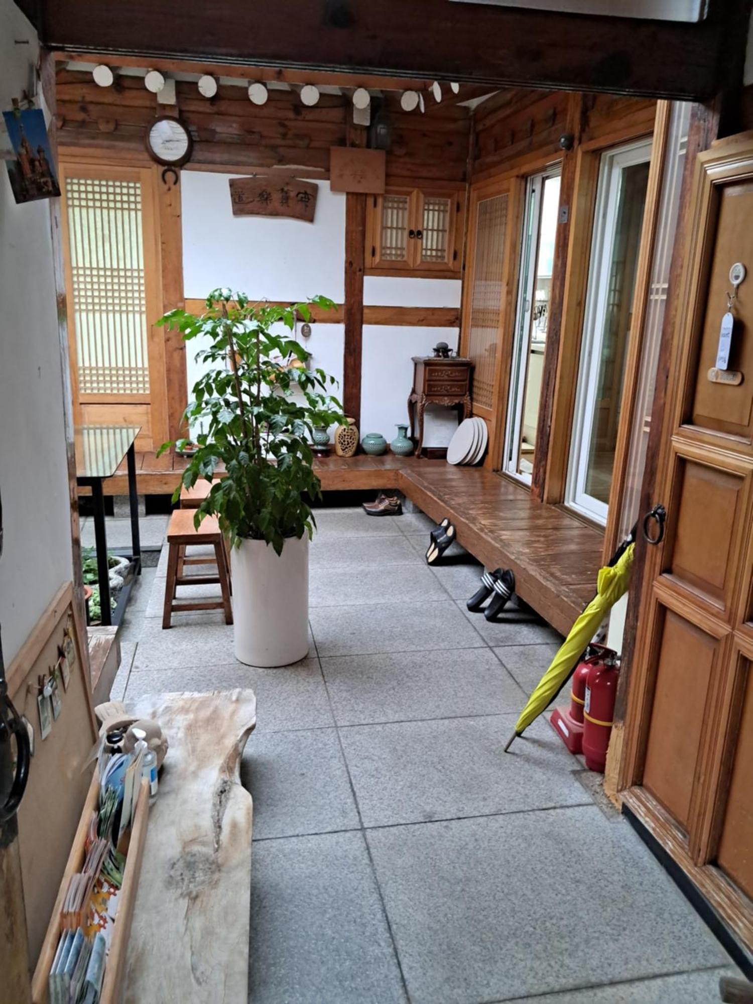 Hanok Guesthouse Nuha Seul Exterior foto