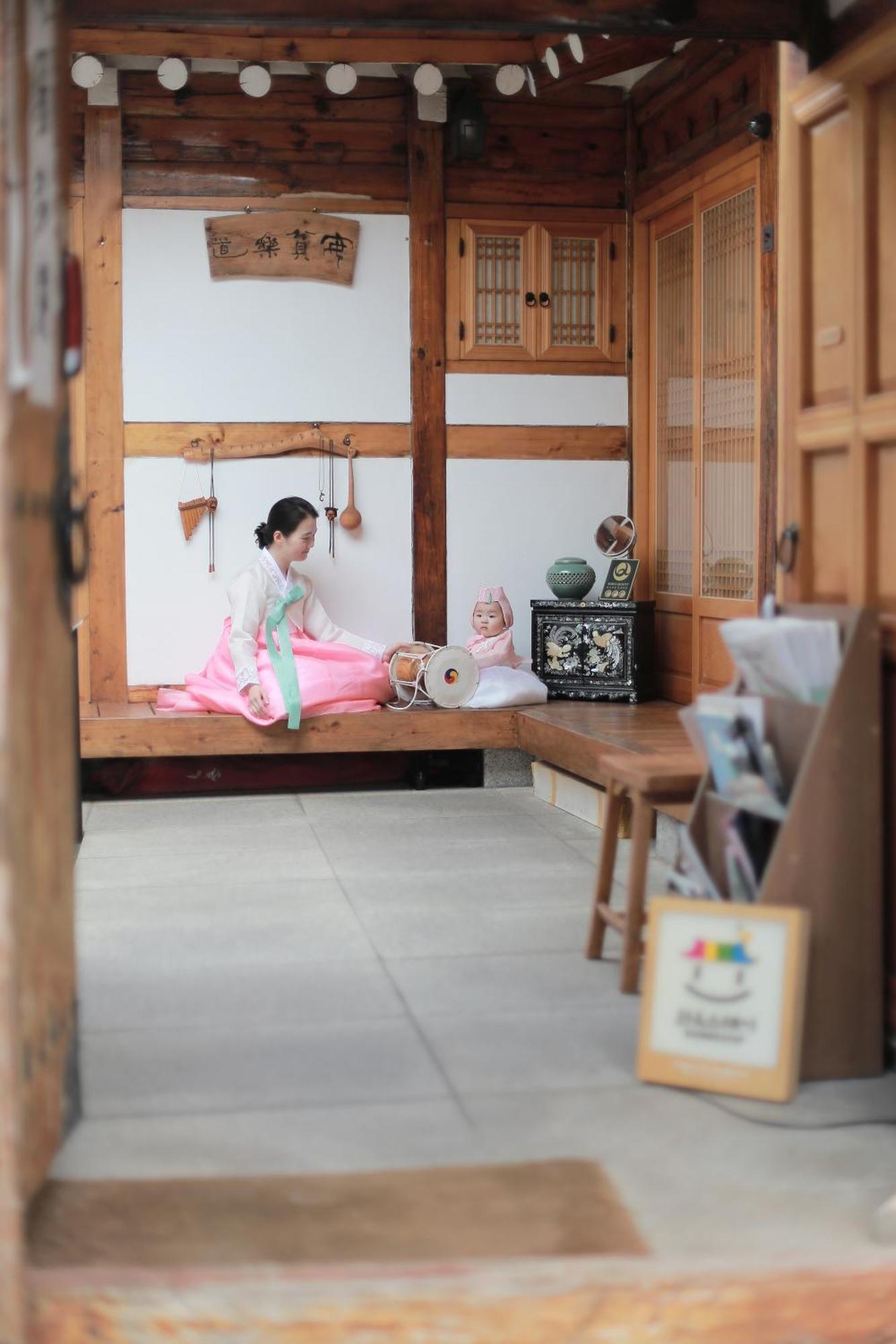 Hanok Guesthouse Nuha Seul Exterior foto